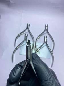 เครื่องมือตัดหนังกำพร้าและเล็บสแตนเลสอย่างดี แบบขายส่ง OEM รับทำโลโก้ ปลายแหลมคม ใบมีดตรง สำหรับเล็บหนา - Product Image 4