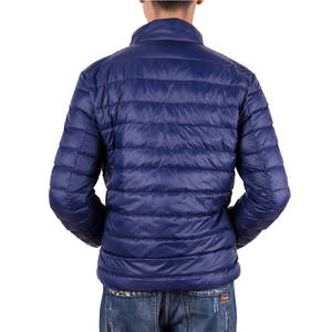 Chaqueta softshell cómoda con diseño elegante y protección contra la intemperie. Perfecto para usar durante todo el día. - Product Image 2