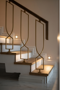 Barandilla de Escalera de Hierro y Latón Geométrica Dorada de Lujo, Balaustrada Moderna de Hierro Forjado para Interiores con Parte Superior de Madera Oscura para Casa o Villa - Product Image 4