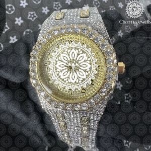 Reloj de Lujo Charm_Jewells para Hombre, de Acero Inoxidable, 42 mm, Esfera Verde, Bisel con Diamantes, Cuarzo Analógico, Visualización de Fecha, Cierre Plegable - Product Image 5