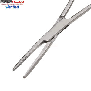 Juego de 2 Pinzas Hemostáticas Rochester Premium 10, de Acero Inoxidable, Rectas y Curvas, con Mordaza Completa Dentada Triple - Product Image 4