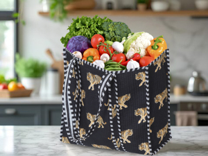 Sac fourre-tout matelassé léger en coton fait main, imprimé tigre, design réversible pour l'été et l'automne, idéal pour le shopping, la plage, à porter à l'épaule - Product Image 5