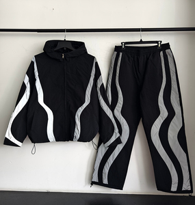 Ensemble de survêtement coupe-vent léger imprimé de qualité supérieure pour homme, 2 pièces, décontracté, avec logo personnalisé, fabricant - Product Image 4