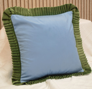 Elegant Velvet Ruffle Cushion Cover Solid Color Decorative <b>Throw</b> <b>Pillow</b> Cover Wholesale Home Decor Sofa Couch Cushion Supplier - Product Image 1