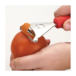 Éplucheur à dents pour tomates avec manche rouge pour un épluchage facile et une utilisation en cuisine - Product Image 2