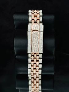 Nouvelle Arrivée Montre-Bracelet Automatique de Luxe Élégante en Moissanite et Diamant, Style Hip-Hop Antique en Acier Inoxydable, Disponible à la Vente - Product Image 3