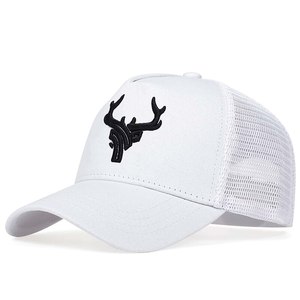 Gorra Trucker para Hombre con Bordado de Asta de Ciervo, Gorra de Béisbol Transpirable con Malla Trasera para Caza al Aire Libre, Visera Snapback de Verano - Product Image 4