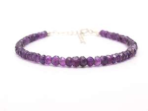 Pulsera de cuentas de amatista púrpura natural facetada de 4 mm, pulsera de cuentas minimalista hecha a mano para mujer, venta al por mayor - Product Image 3