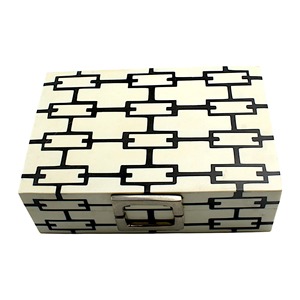 Moderna Caja de Joyería Rectangular de Madera con Acabado Lacado con Patrón Geométrico Negro, Organizador de Almacenamiento para Dormitorio, Uso Decorativo - Product Image 5