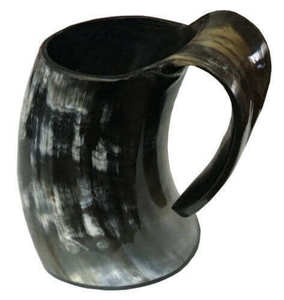 Jarra de cuerno de búfalo de gran capacidad con superficie pulida y acabado artesanal para bar nórdico o decoración medieval. - Product Image 2