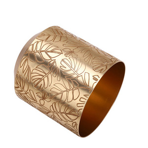 Recipiente metálico para velas con diseño exótico, tarro metálico clásico personalizado para velas, resistente al calor, ecológico, duradero, con acabado mate y logotipo personalizado. - Product Image 3