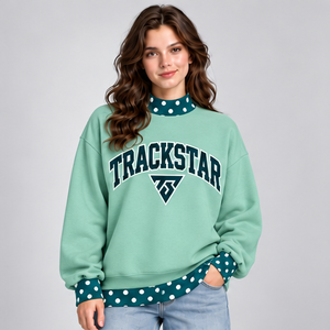เสื้อสเวตเชิ้ตคอเต่าสีเขียวมิ้นท์สำหรับผู้หญิง แต่งลายจุดสีเขียวอมฟ้าเข้ม พร้อมลายกราฟิกสไตล์วาร์ซิตี้ แขนยาว สวมใส่สบาย แบบสั่งทำพิเศษ - Product Image 1