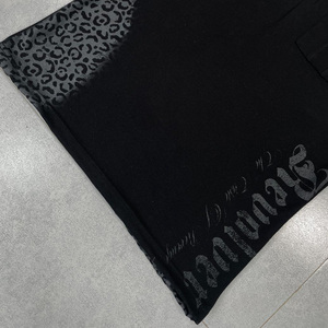 เสื้อเชิ้ตผ้าเจอร์ซีย์ผู้ชายสำหรับฤดูร้อน คุณภาพสูง ดีไซน์เรียบง่าย คอกลม ยืดหยุ่นได้ สีพื้น ใหม่ สไตล์ลำลอง เท่ห์ แห้งเร็ว ทรงสั้น - Product Image 4