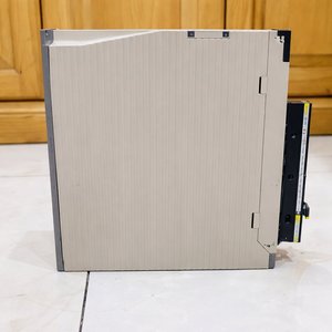Controlador de Servomotor Industrial SGDV-2R8AE1A 200-230V Trifásico CA 2.8A para Automatización CNC - Product Image 2