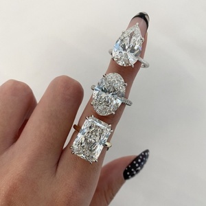 แหวนเพชรเม็ดใหญ่ทรงลูกแพร์ เพชรสร้างในห้องปฏิบัติการ ทองคำขาว 14K แท้ รับรองโดย IGI แหวนเพชรเม็ดเดี่ยว - Product Image 2