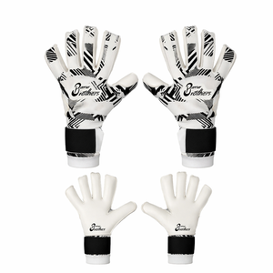 Impresión duradera en blanco y negro mediante sublimación en guantes de portero profesionales de látex. - Product Image 1