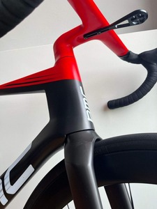 LIVRAISON GRATUITE Nouveau vélo de <span class=keywords><strong>route</strong></span> <span class=keywords><strong>BMC</strong></span> TeamMachine R01 ONE 2025 - Product Image 2
