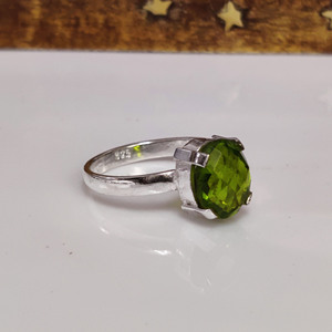 <b>Peridot</b> Gemstone 925 Sterling Silver <b>Ring</b> Prong Setting Handmade Natural Green Stone <b>Ring</b> - Product Image 2