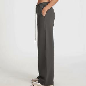 Conjunto de 2 Piezas de Alta Calidad para Mujer: Sudadera con Capucha Larga y Pantalones Acampanados de Felpa para Invierno, Estilo Casual - Product Image 4