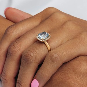 Anillo de compromiso y boda de lujo con topacio azul talla cojín, plata de ley 925, chapado en oro de 14K y engaste de garras, para fiesta - Product Image 4