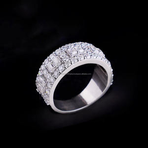 Anillo de compromiso de plata estilo Hip Hop con moissanita y diamantes de corte esmeralda y redondo, tipo media eternidad, con incrustaciones de circonitas, regalo de joyería para él - Product Image 2