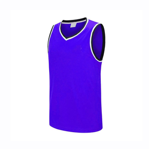 Uniforme de Baloncesto Unisex Personalizado al por Mayor, Sublimado por Completo, Transpirable, Nuevo Estilo, Jersey y Pantalones Cortos de Alta Calidad para Equipos - Product Image 1