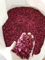 Pétales de rose séchés de qualité supérieure pour sachets de pot-pourri et usage décoratif