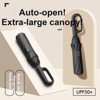 Parapluie pliant automatique à trois sections avec poignée annulaire inversée, revêtement noir, 10 baleines, personnalisable avec logo, pour le voyage, la vente au détail et les cadeaux d'entreprise