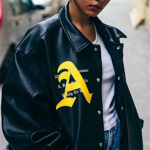 แจ็คเก็ตวาร์ซิตี้หนังแท้ ดีไซน์แฟชั่นสำหรับวิทยาลัย/มหาวิทยาลัย สไตล์ไฮสตรีท ทันสมัย ปักโลโก้ตามสั่ง สำหรับทุกเพศ - Product Image 3