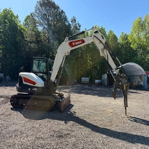 Excavadora de cadenas Bobcat E88 con PLC y motor hidráulico para construcción, paisajismo, movimiento de tierras y uso profesional en obras. - Product Image 4