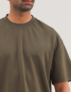 Camiseta Oversize Lavada 100% Algodón Cuello Redondo Manga Corta Color Sólido Uso Casual Camiseta con Logo Personalizado Para Hombre - Product Image 5