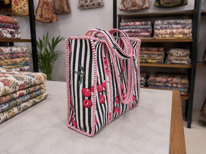 Handmade Eco-Friendly Quilted Print Fashion Lightweight <b>Canvas</b> <b>Tote</b> Bag Customizable Zipper Bohemian Vintage Lady - Product Image 2