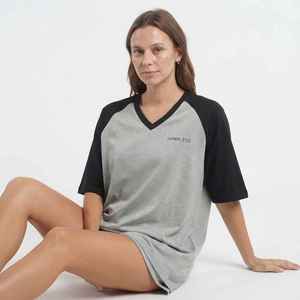 Camiseta de Manga Raglán con Cuello en V para Mujer, Color Gris Negro, Corte Holgado, Algodón Jersey, Estilo Casual, Primavera Verano, Marca Hawk Eye - Product Image 3