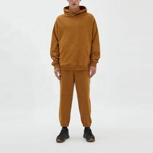 Conjunto Deportivo con Capucha para Hombre, Tejido 100% Algodón, Temporada de Invierno, Franjas de Color en Contraste, Personalizable con Logotipo - Product Image 1