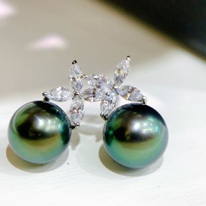 Pendientes de Plata de Ley S925 con Perla Negra Natural de 11-12 mm, Color Negro Profundo, Plata Gruesa de Precisión, Deslumbrantes - Product Image 1