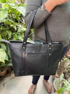 Portable Hair On Hide Leather <b>Tote</b> <b>Bag</b> Genuine Leather Zipper Closure <b>Vintage</b> Large Capacity <b>Bag</b> - Product Image 6