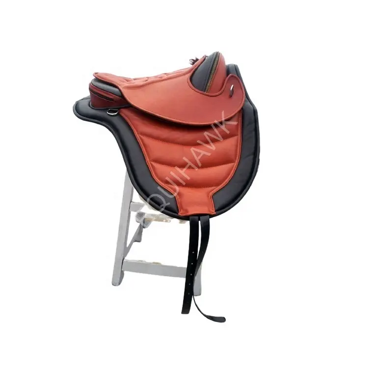 LIGHTWEIGHT SOFTY LEATHER TREELESS SADDLE WITH HIGH QUALITY FUR LINING AVAILABLE IN MANY COLORS HORSE SADDLE