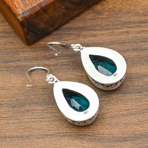 Boucles d'oreilles pendantes en argent sterling 925 avec pierre précieuse Indicolite, forme poire, faites à la main, bijoux de créateur, cadeau pierre de naissance de mars - Product Image 6