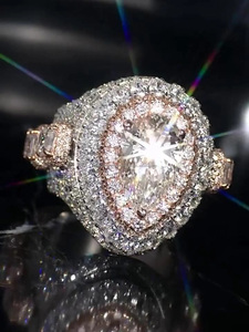 Anillo de compromiso y fiesta con piedras de corte Asscher en forma de pera, chapado en oro sobre plata de ley 925, estilo hip-hop de lujo. - Product Image 5