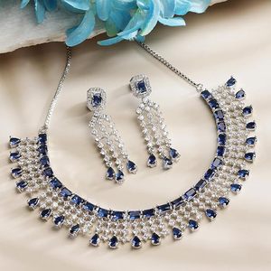 Conjunto de Collar y Aretes con Perlas de Imitación Chapadas en Oro, con Cristales Azules y Diseño de Flor, Joyería Clásica de Boda para Mujer - Product Image 3