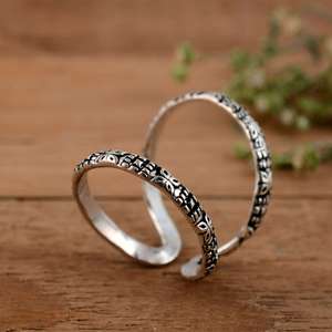แหวนเงินแท้ 925 ทำมือ ดีไซน์ลายดอกไม้ชนเผ่าแบบวินเทจ โบโฮ วงคู่ ปรับขนาดได้ สำหรับผู้มีปัญหาข้ออักเสบ - Product Image 4