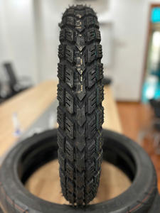 Pneu moto tubeless K103 3.00-17 de haute qualité en caoutchouc naturel, neuf, fabriqué au Vietnam, pièce de rechange, prix abordable du Vietnam - Product Image 2