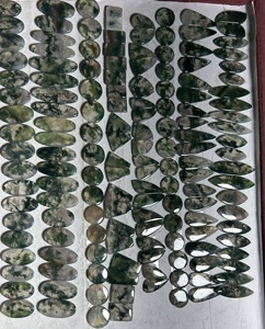 โมสอาเกตคู่แบบคาโบชองสำหรับทำต่างหูและแหวน โมสอาเกตคู่แบบคาโบชองจากธรรมชาติ พลอยหลวม - Product Image 4