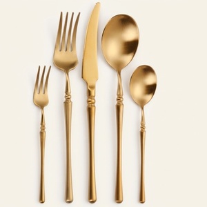 Ensemble de couverts modernes en or, en acier inoxydable durable, couteau, fourchette, cuillère, vaisselle occidentale, à prix abordable - Product Image 4