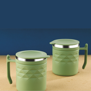 Taza duradera para bebidas, elegante taza de vidrio esmerilado, diseño moderno, agarre cómodo, vaso versátil para el hogar, la oficina y más allá. - Product Image 1