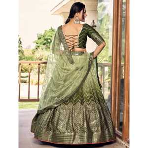 Merveilleux paillettes vertes Chinon Mehendi Wear Lehenga Choli - Product Image 3