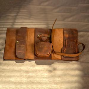 Estuche enrollable para fumar hecho a mano de cuero vacuno, bolsa para pipa de cuero genuino, estuche enrollable para tabaco, funda personalizada para pipa. - Product Image 1