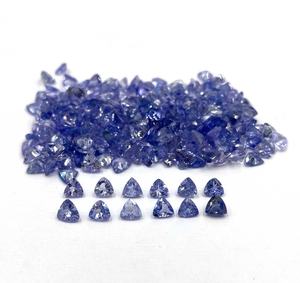 Lot en gros de pierres précieuses naturelles Tanzanite taille trillon pour la fabrication de bijoux - Product Image 2