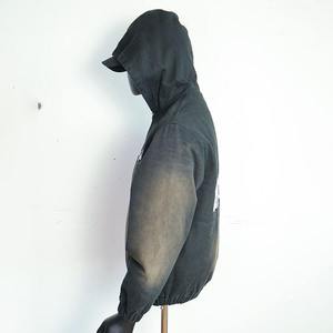 Sweats à capuche zippés personnalisés, épais, effet soleil délavé et déchiré, style streetwear vintage, disponibles à prix réduit - Product Image 4