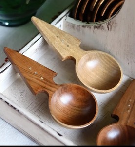 Mini-cuillère artisanale en bois, petite cuillère de service pour miel, confiture, sucre, café, thé, épices, sel, herbes, yaourt, pâtisserie. - Product Image 5